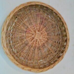 Round Wicker Basket Tray 15 inch Rustic Bread Fruit Holder
